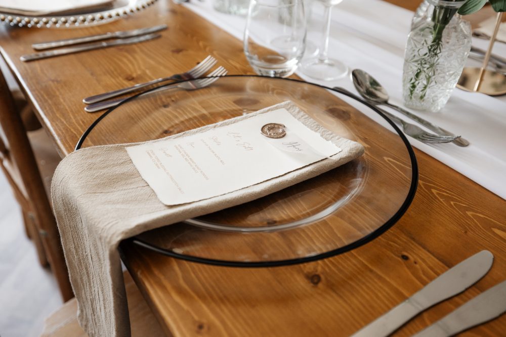 Glass Charger Plate - Black Rim - Image 2