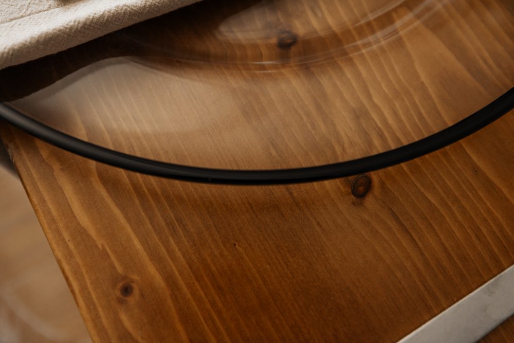 Glass Charger Plate - Black Rim - Image 3